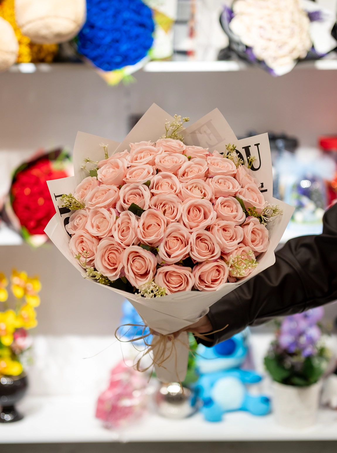 Yapay Pembbe Gül Buketi